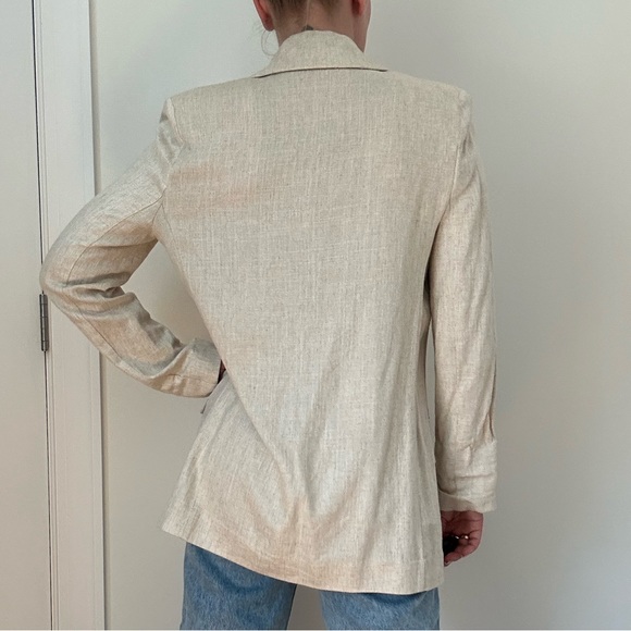 Linen Blend Elongated Double Breasted Blazer - Picture 6 of 13